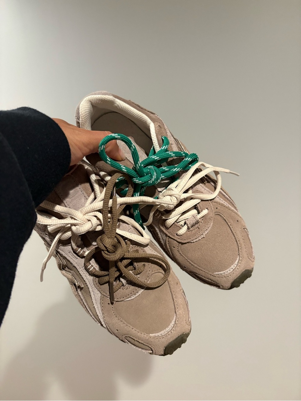 EUC New Balance 204l